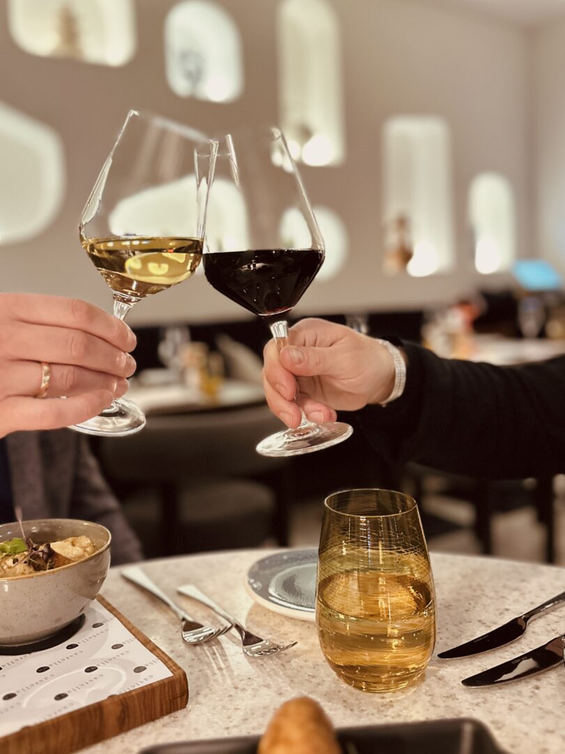 Wein zum Hauptgang © Murmelz