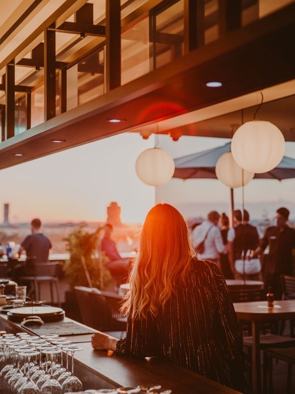 Sonnenuntergang auf der M’Uniqo Rooftop Bar